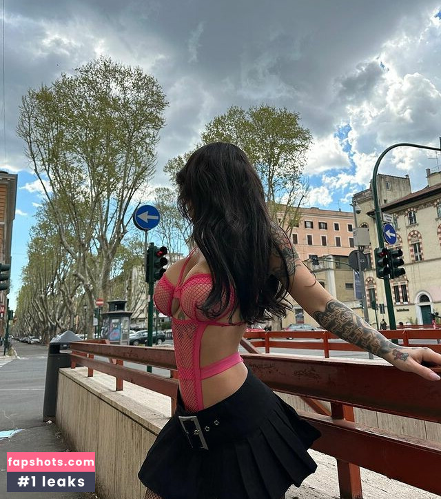 Alex Mucci gallery photo #163