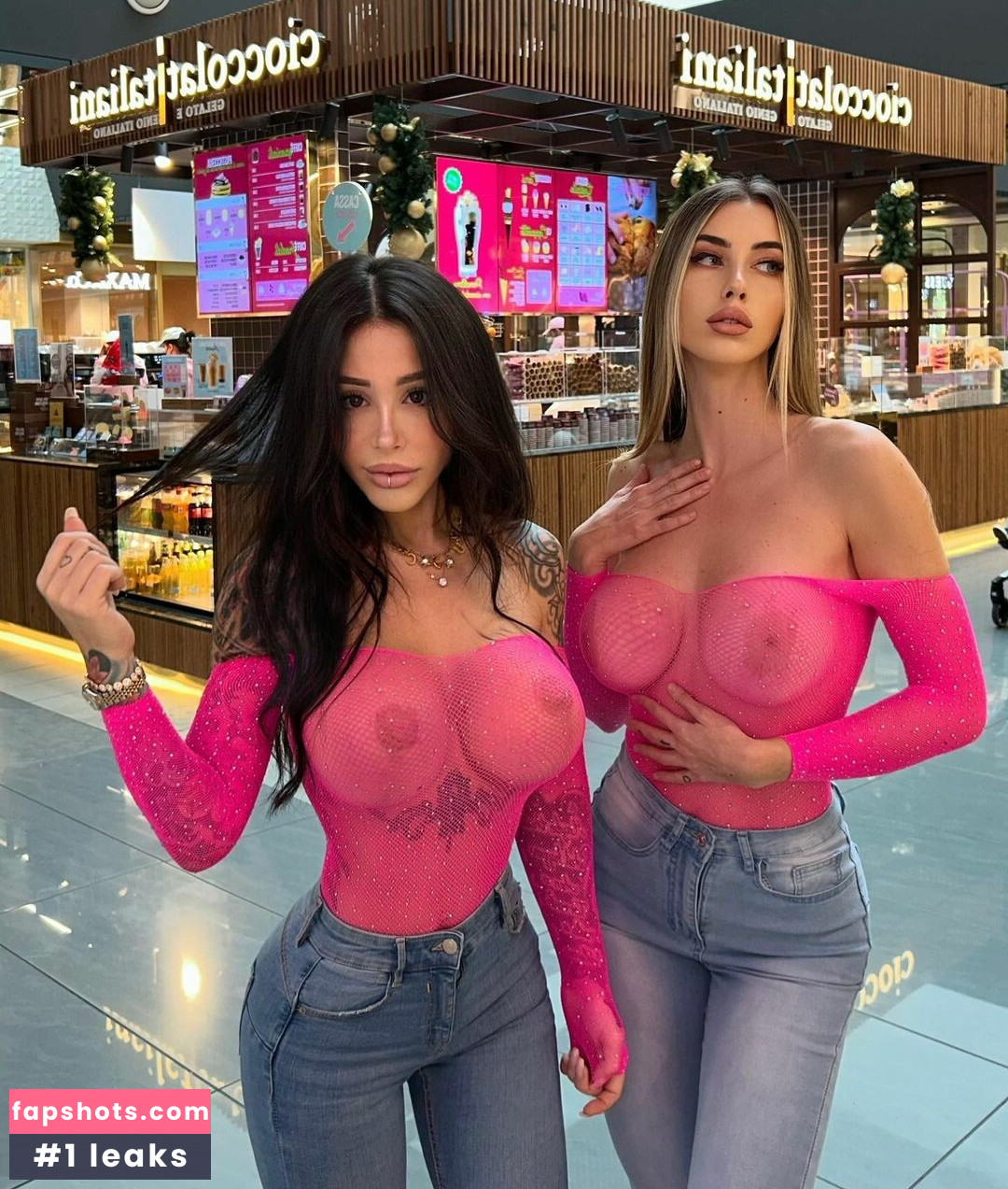 Alex Mucci gallery photo #242