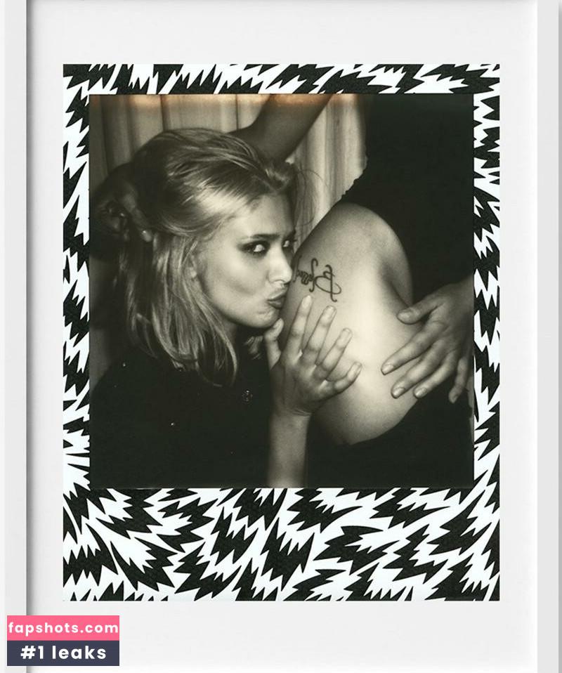 Alex Paige Moore gallery photo #2