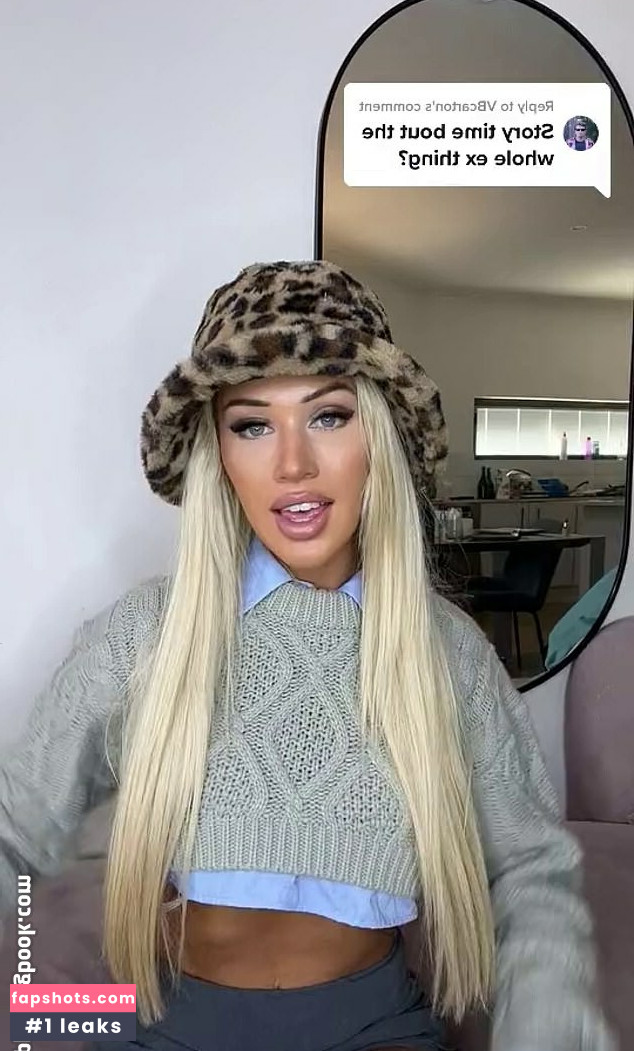 Alex Paige Moore gallery photo #5