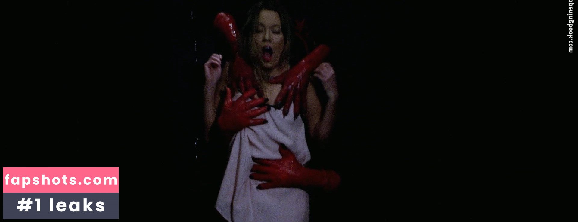 Alex Rinehart nude babe gallery