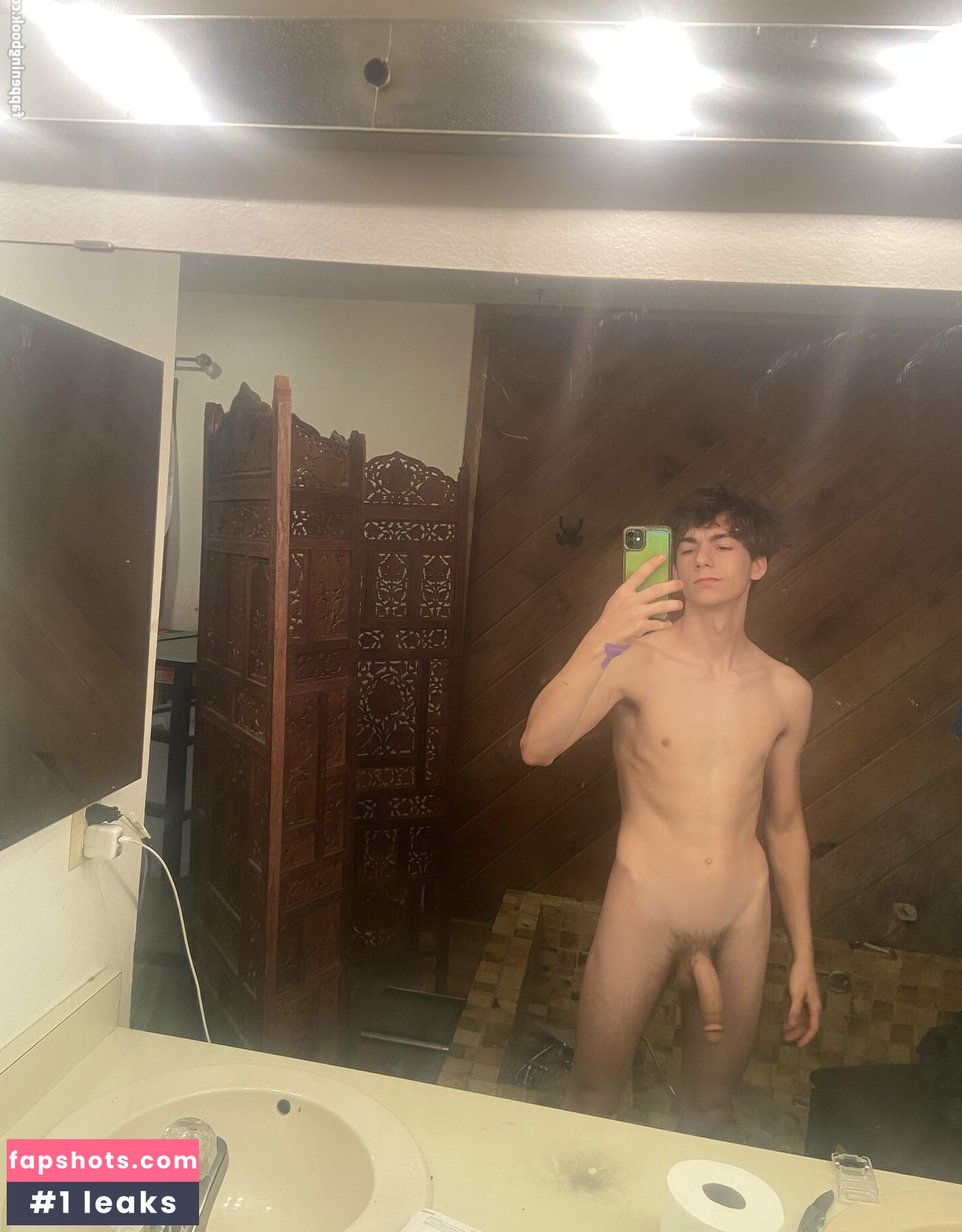 alex3legs Filtración Desnuda OnlyFans Foto #16 - Fapshots