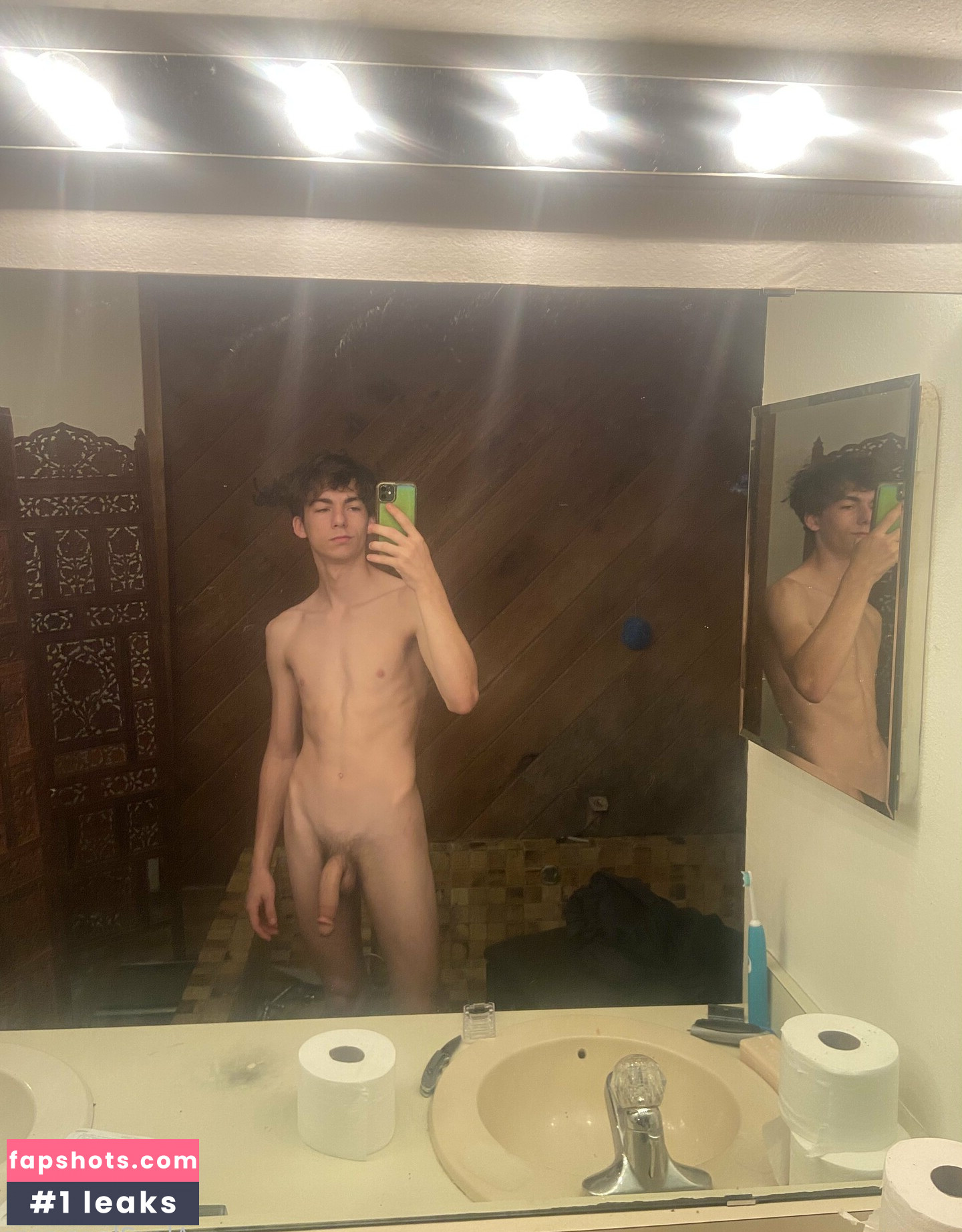 alex3legs Filtración Desnuda OnlyFans Foto #9 - Fapshots