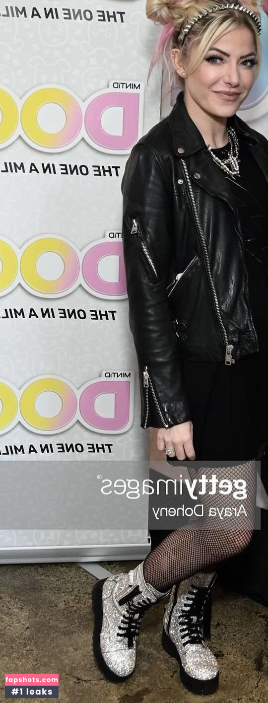 Alexa Bliss Nude Leaks OnlyFans Photos #151 - LeakJerk