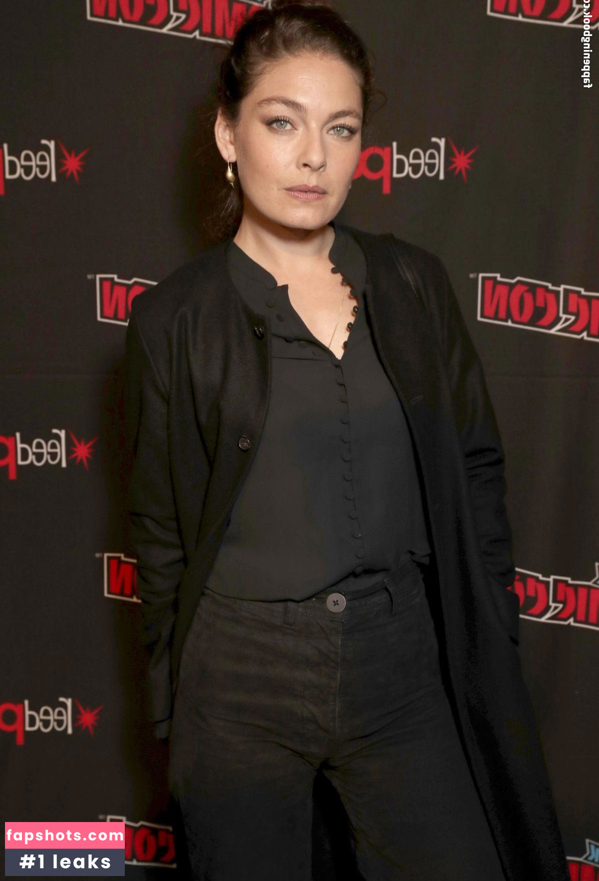 Alexa Davalos gallery photo #17