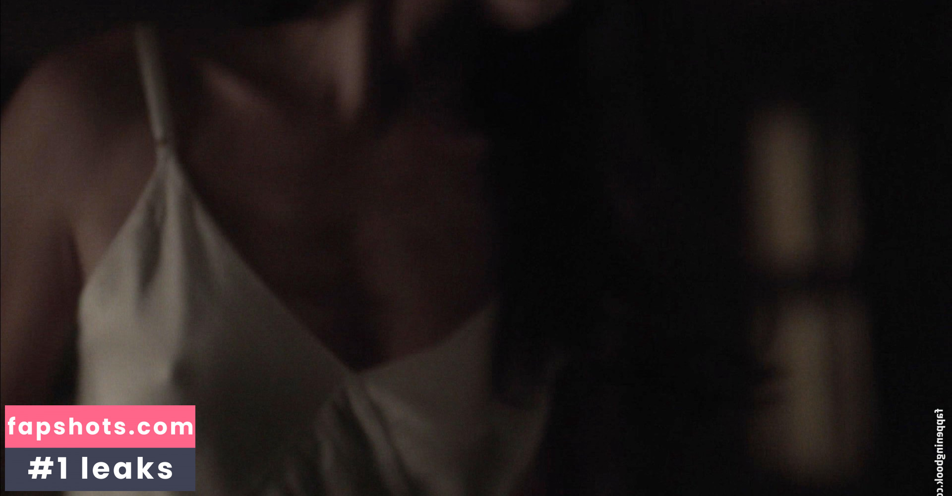 Alexa Davalos gallery photo #43