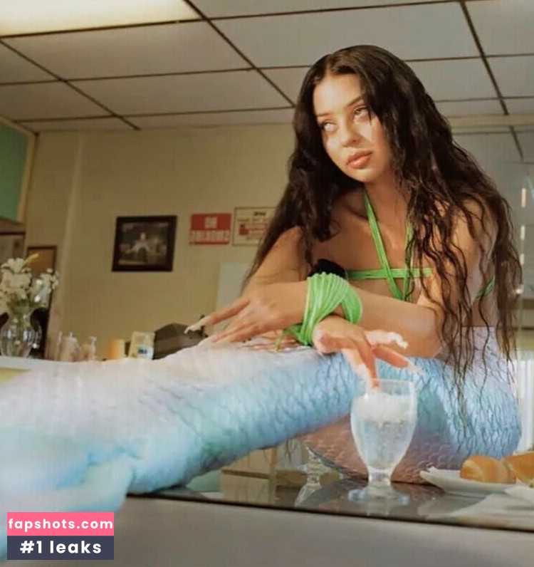 Alexa Demie gallery photo #14