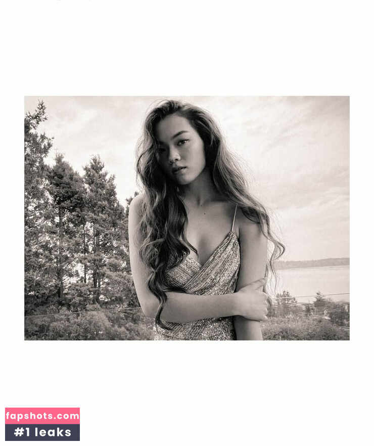 Alexa Loo gallery photo #2