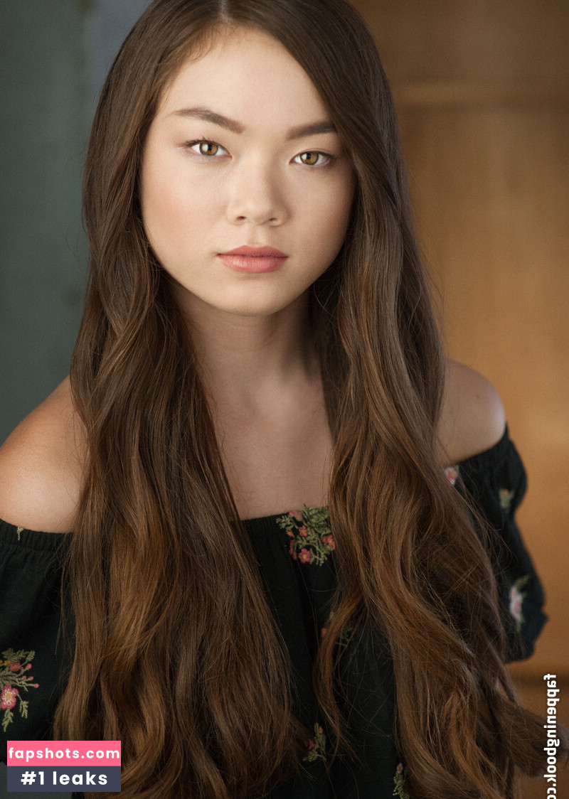 Alexa Loo gallery photo #12