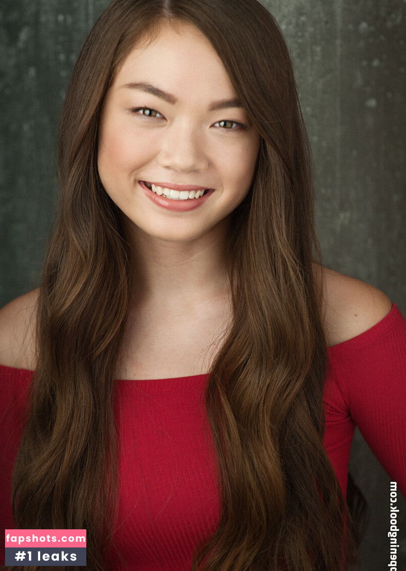 Alexa Loo gallery photo #4