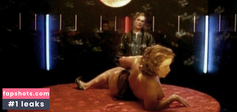 Alexa Maria Surholt gallery photo #2