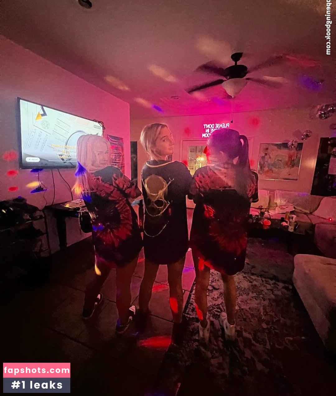 Alexa Meyer Nude Leaks OnlyFans Photos #23 - LeakJerk