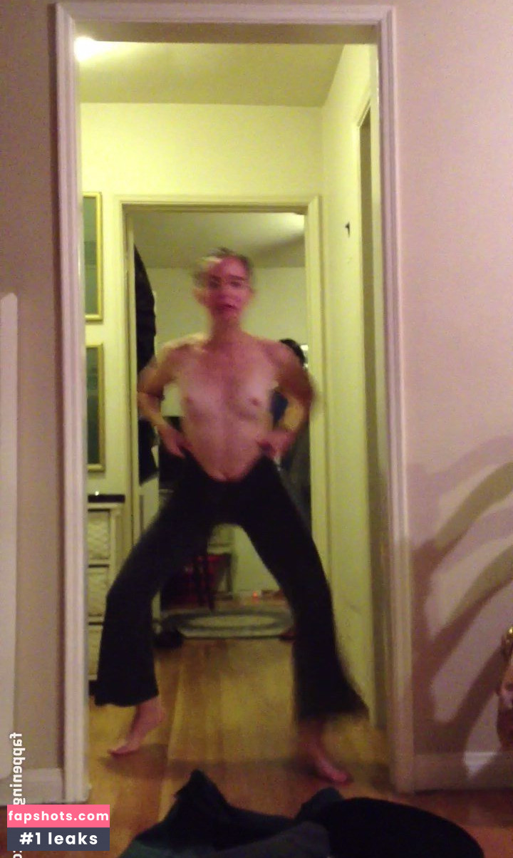 Alexa Nikolas gallery photo #29