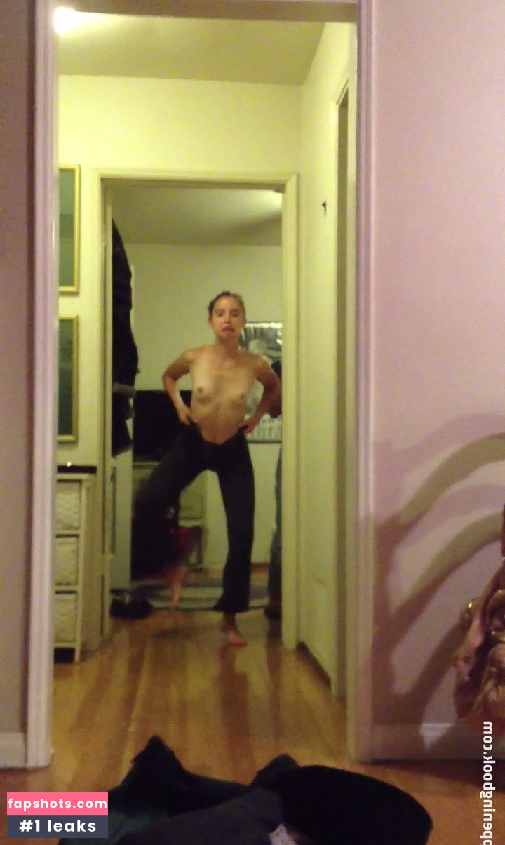 Alexa Nikolas gallery photo #30