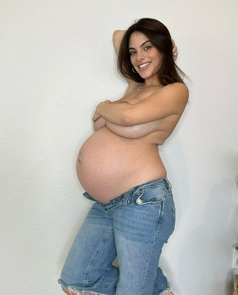 alexa-pearl gallery photo #1498