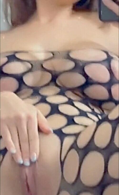 alexa-pearl gallery photo #2499