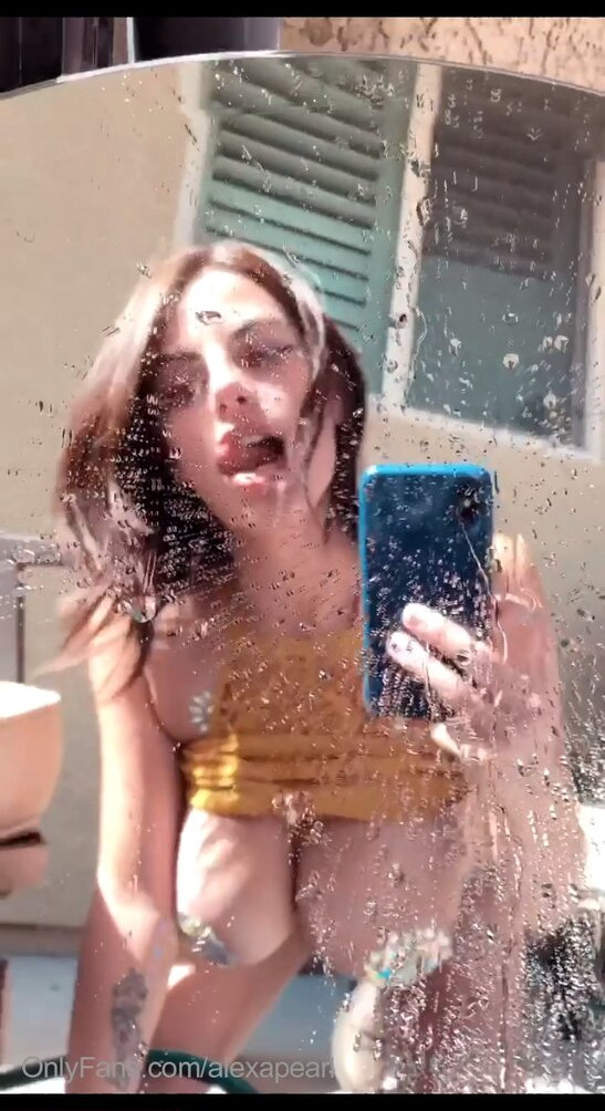 alexa-pearl gallery photo #3116