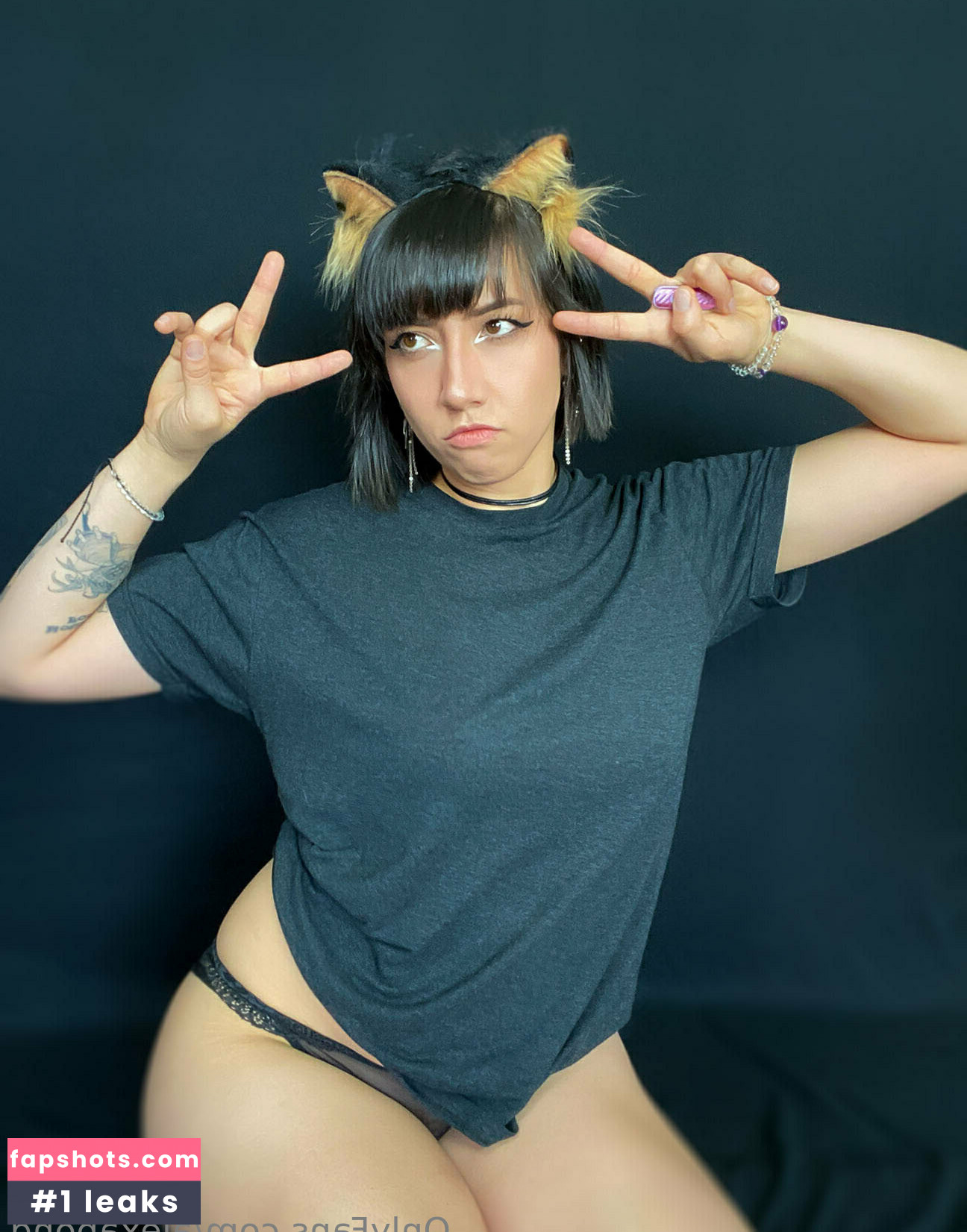 Alexa Pond gallery photo #54