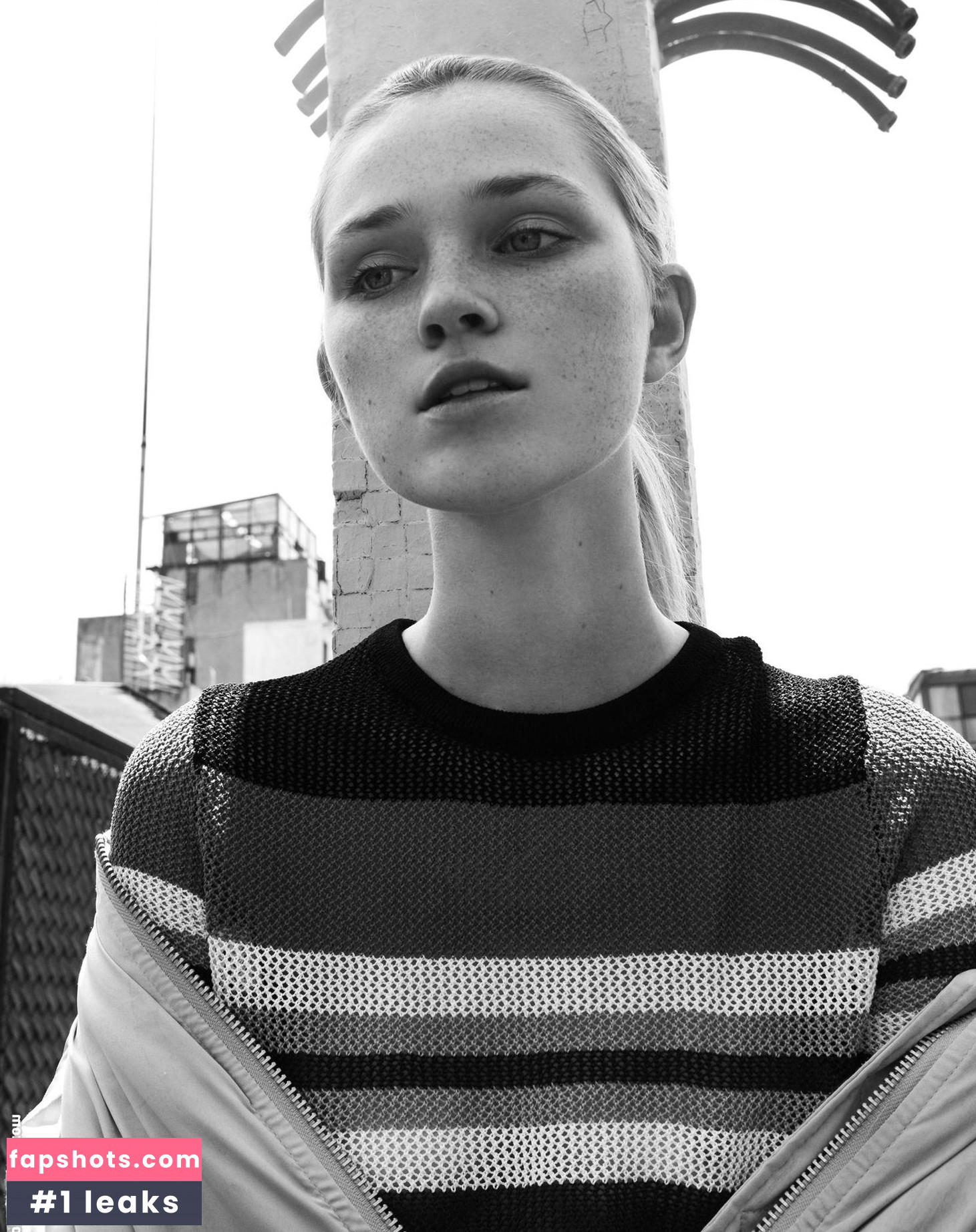 Alexa Reynen gallery photo #50