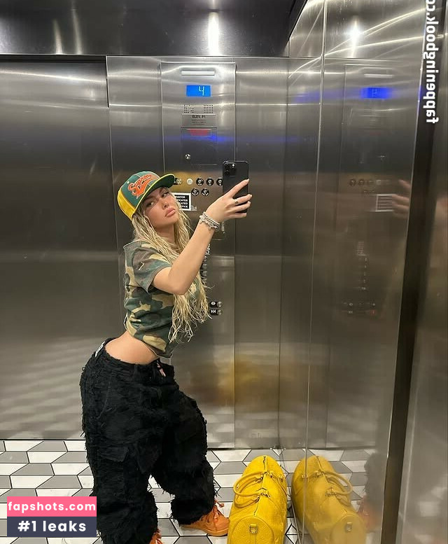 Alexa Tiziani gallery photo #11