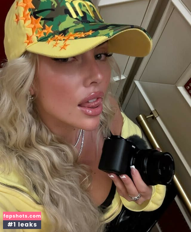 Alexa Tiziani gallery photo #17