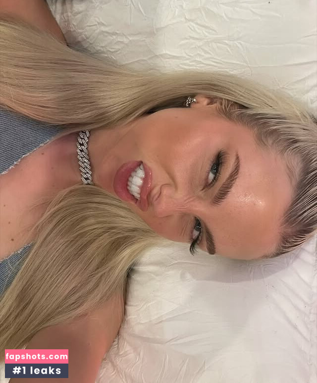 Alexa Tiziani gallery photo #36