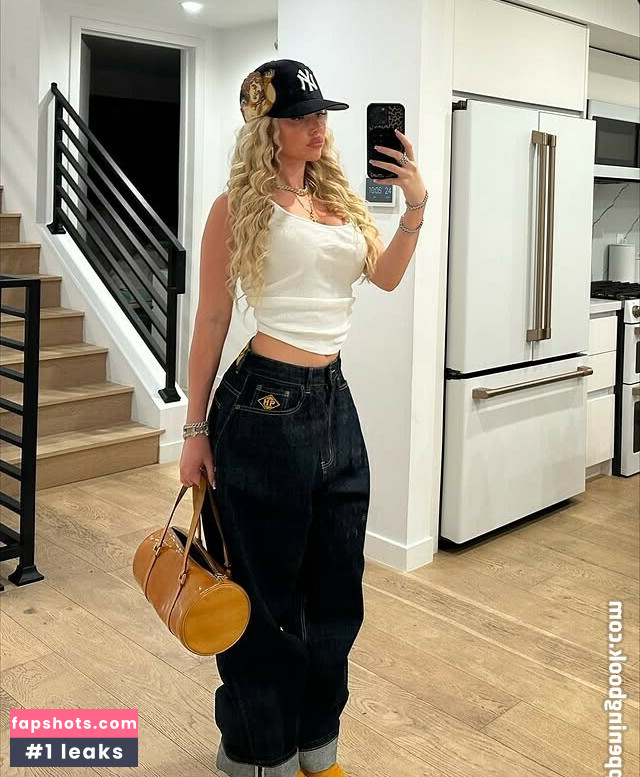 Alexa Tiziani gallery photo #10