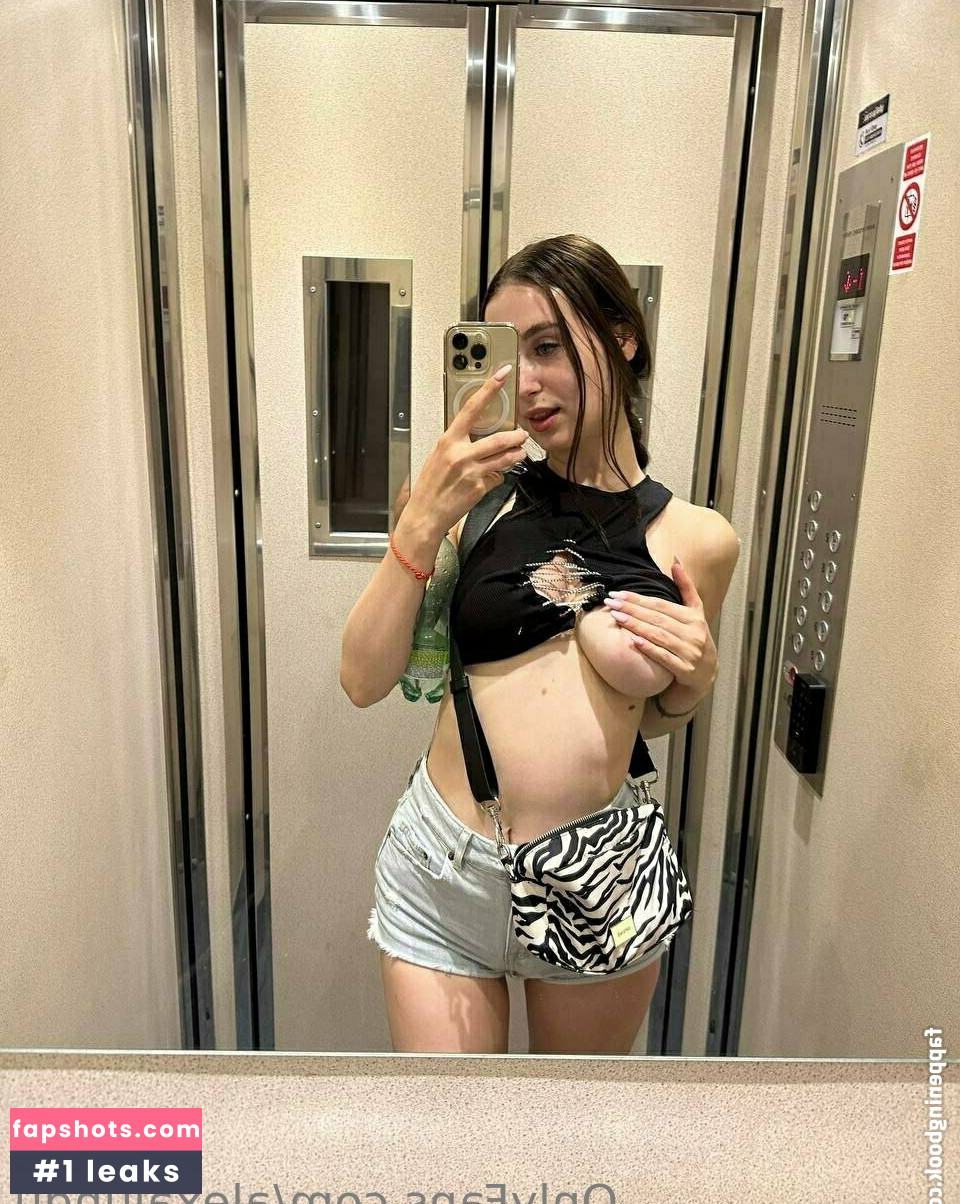 alexalungu gallery photo #26