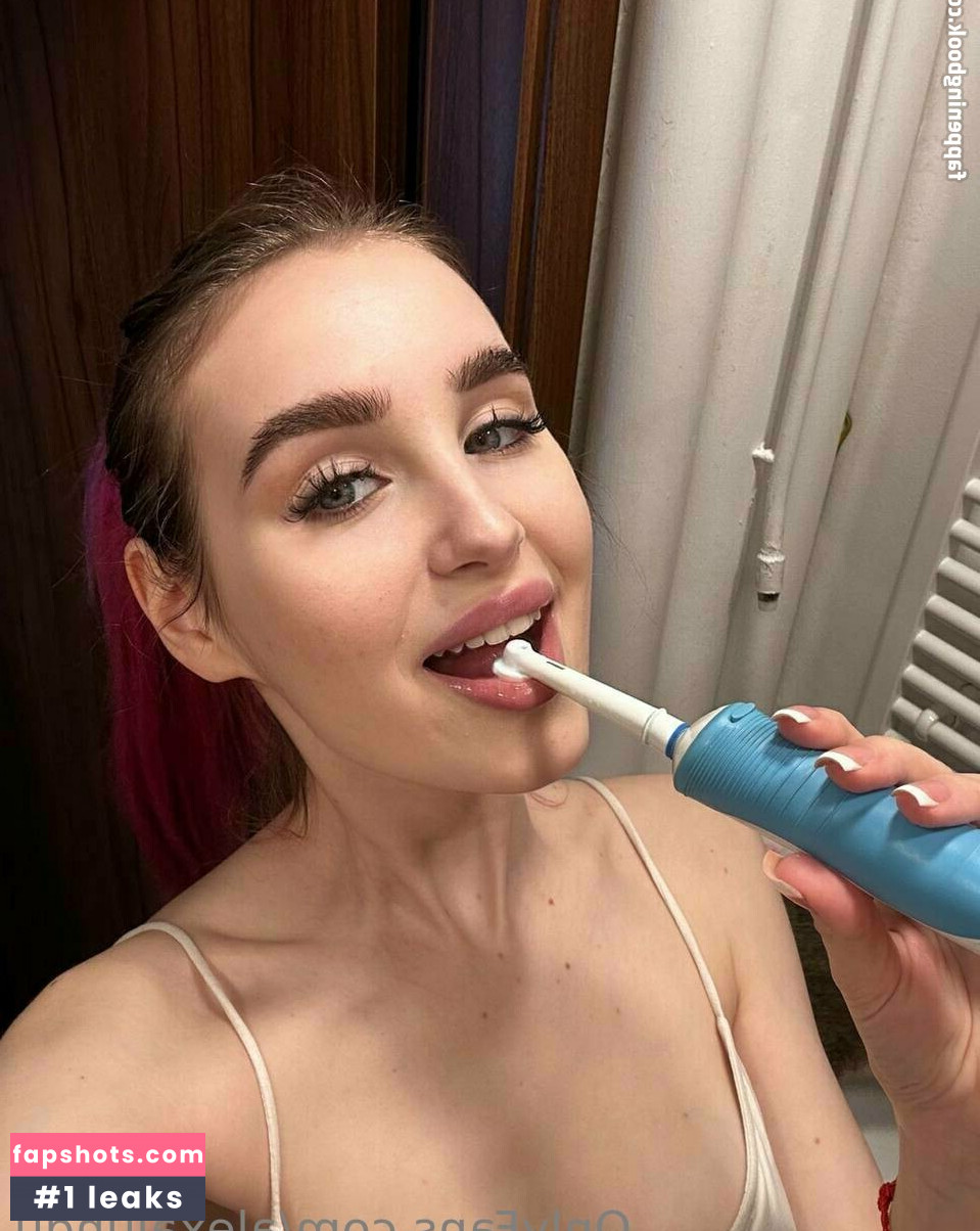 alexalungu gallery photo #43