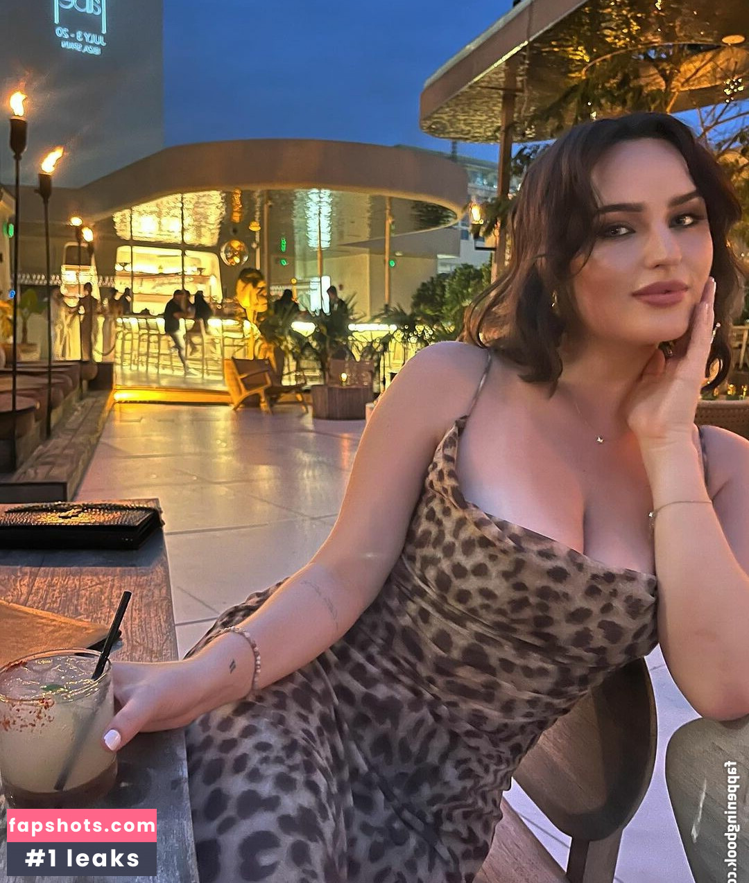 Alexandra Berggren gallery photo #3