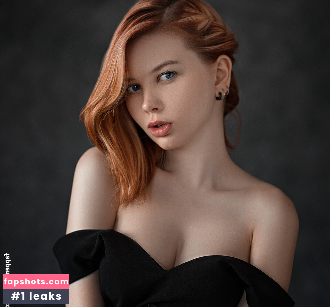 Alexandra Bessonova gallery photo #447