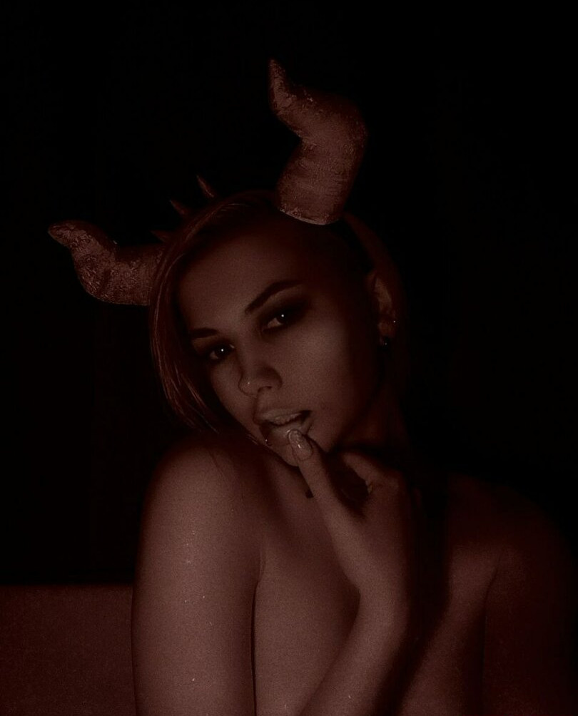 alexandra-bessonova gallery photo #1127