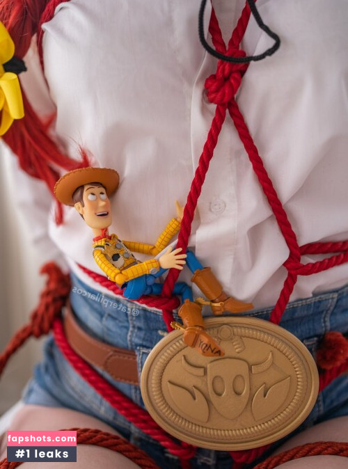 Alexandra Bodler gallery photo #900