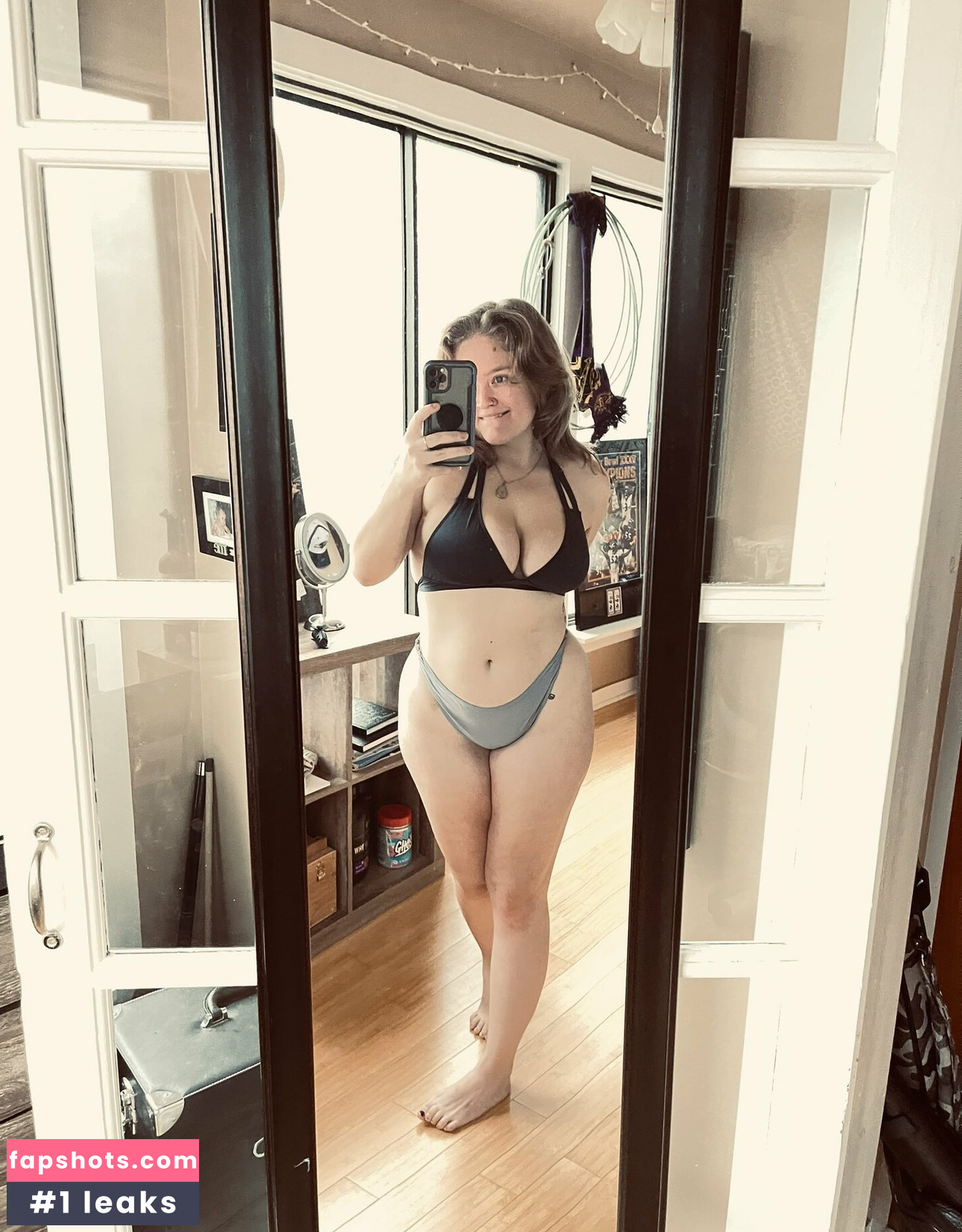 Alexandra Bolinger Nude Leaks OnlyFans Photos #5 - Fapshots