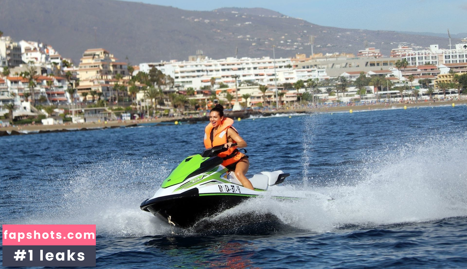 Alexandra Cane gallery photo #163