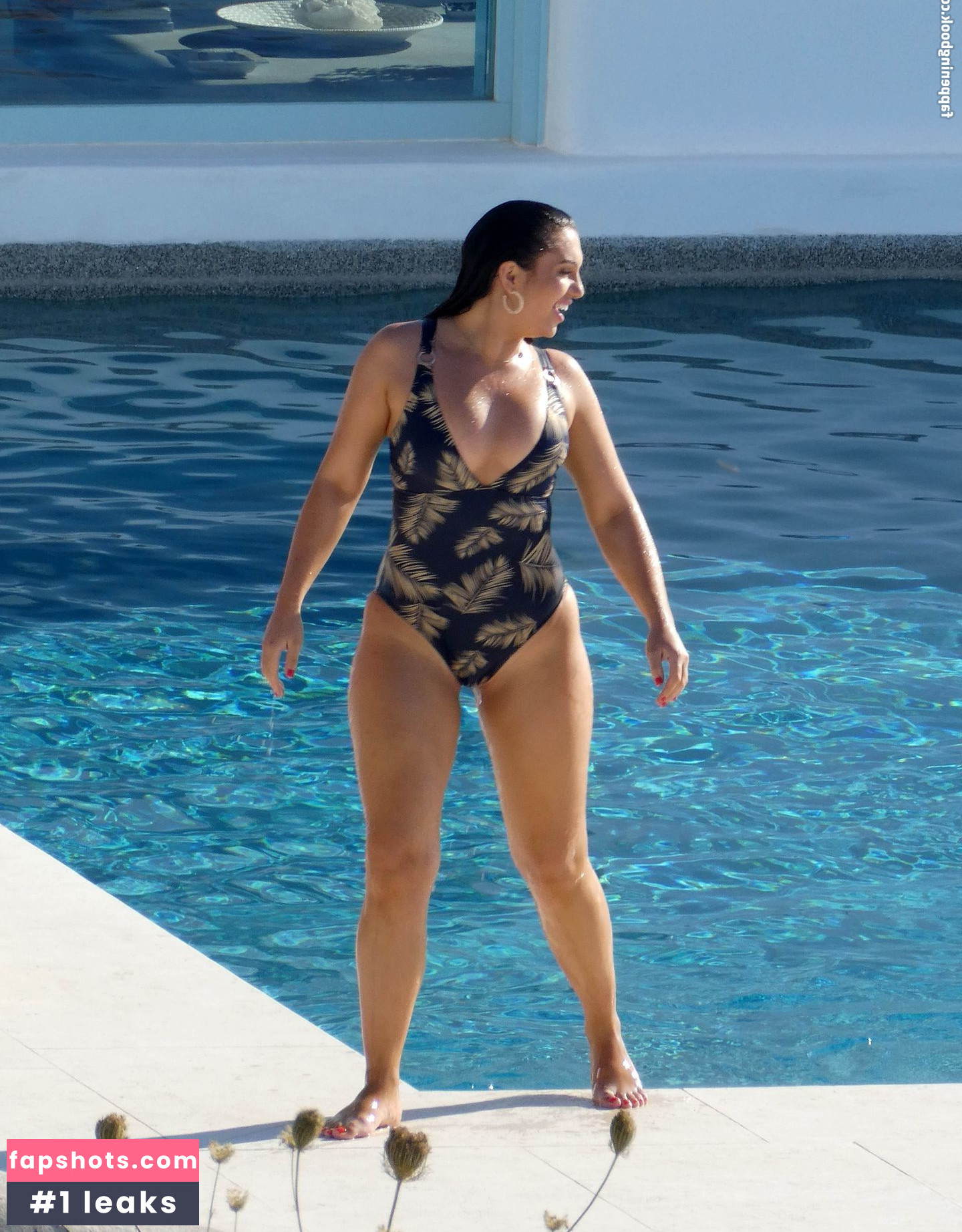 Alexandra Cane gallery photo #173