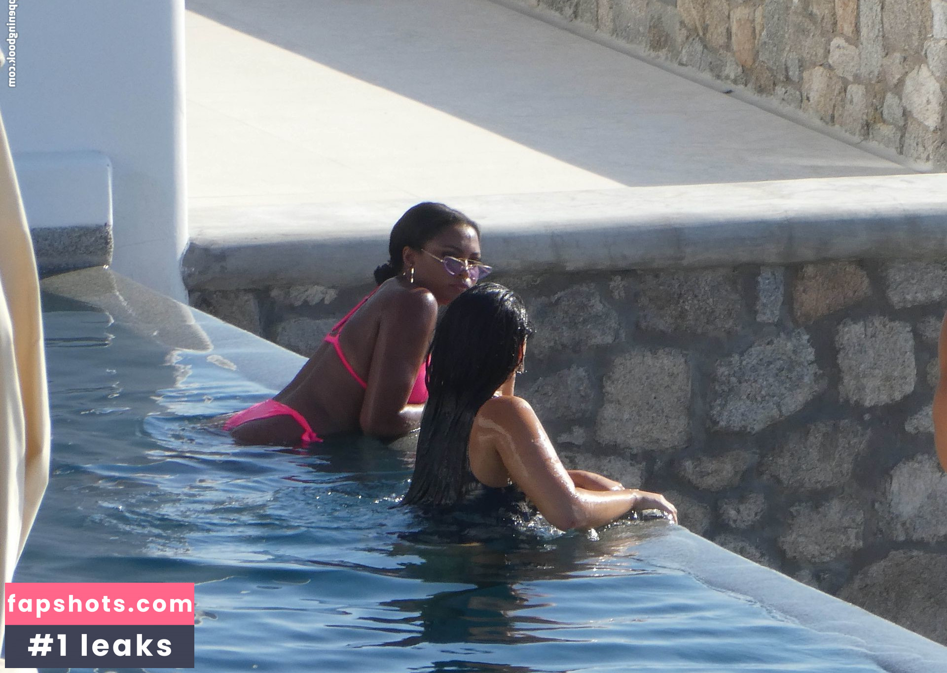 Alexandra Cane gallery photo #176