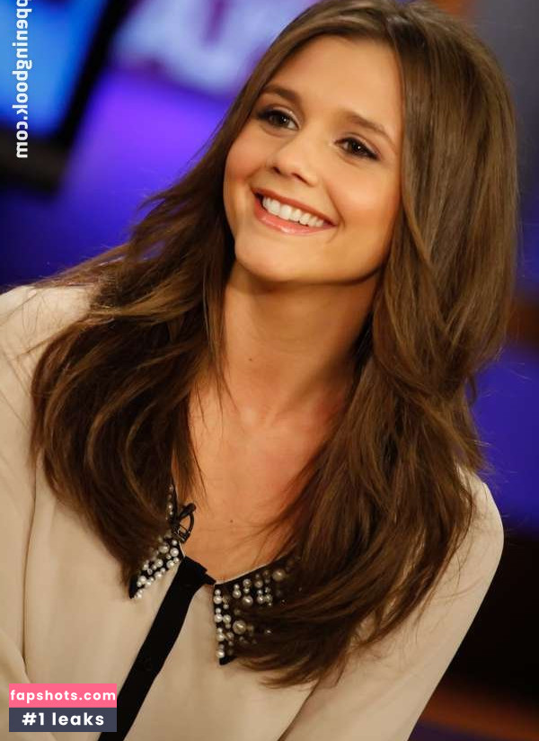 Alexandra Chando gallery photo #21