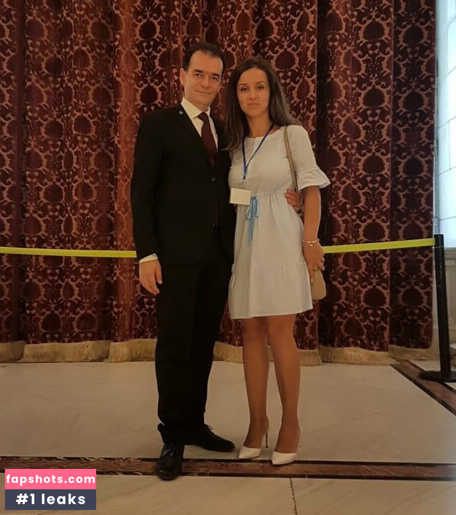 Alexandra Copos De Prada gallery photo #11