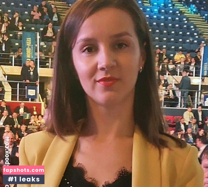 Alexandra Copos De Prada gallery photo #16