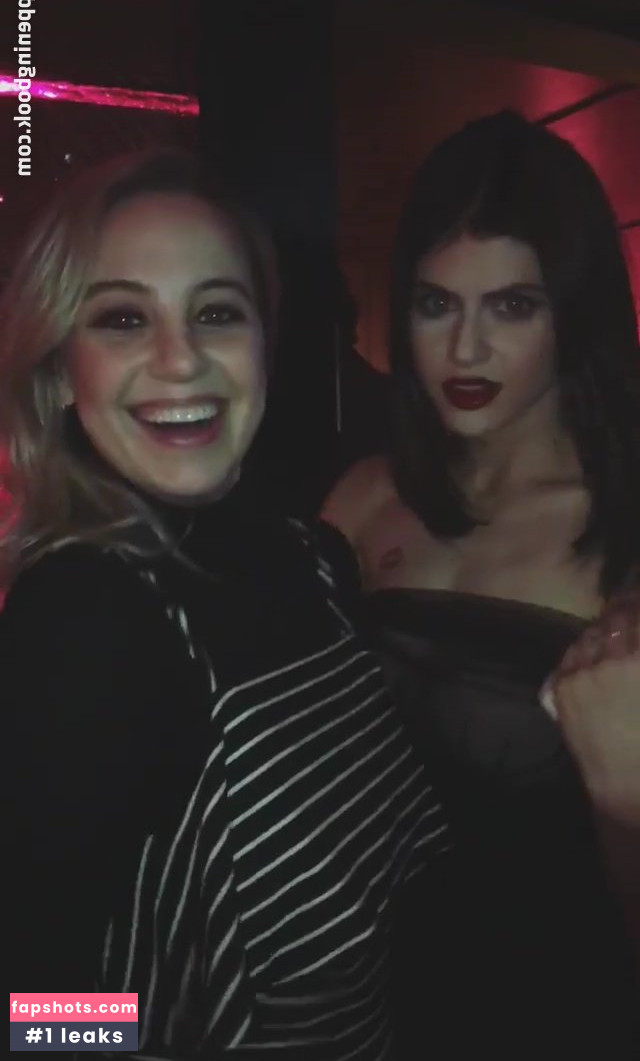 Alexandra Daddario Nahé úniky fotek pouze od fanoušků #1002 - Fapshots