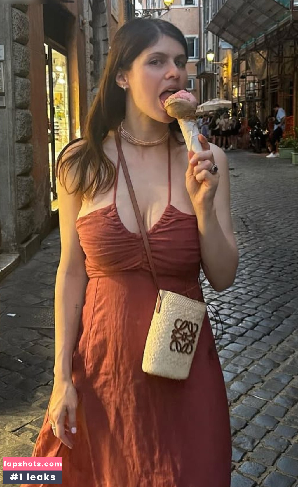 Alexandra Daddario Nahé úniky fotek pouze od fanoušků #109 - Fapshots