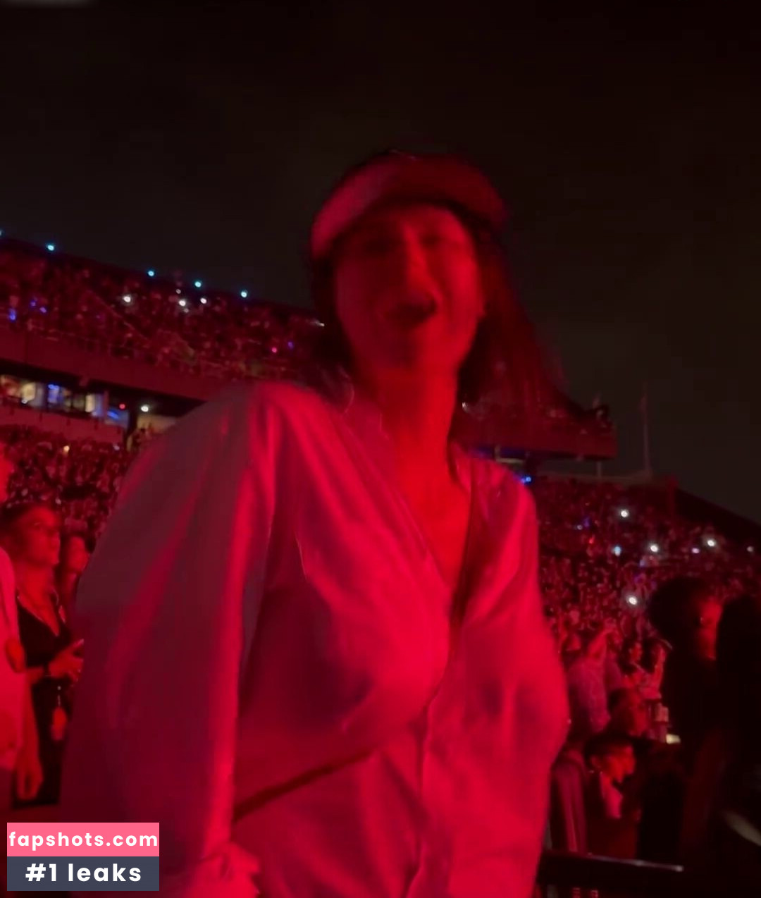 Alexandra Daddario Nahé úniky fotek pouze od fanoušků #153 - Fapshots