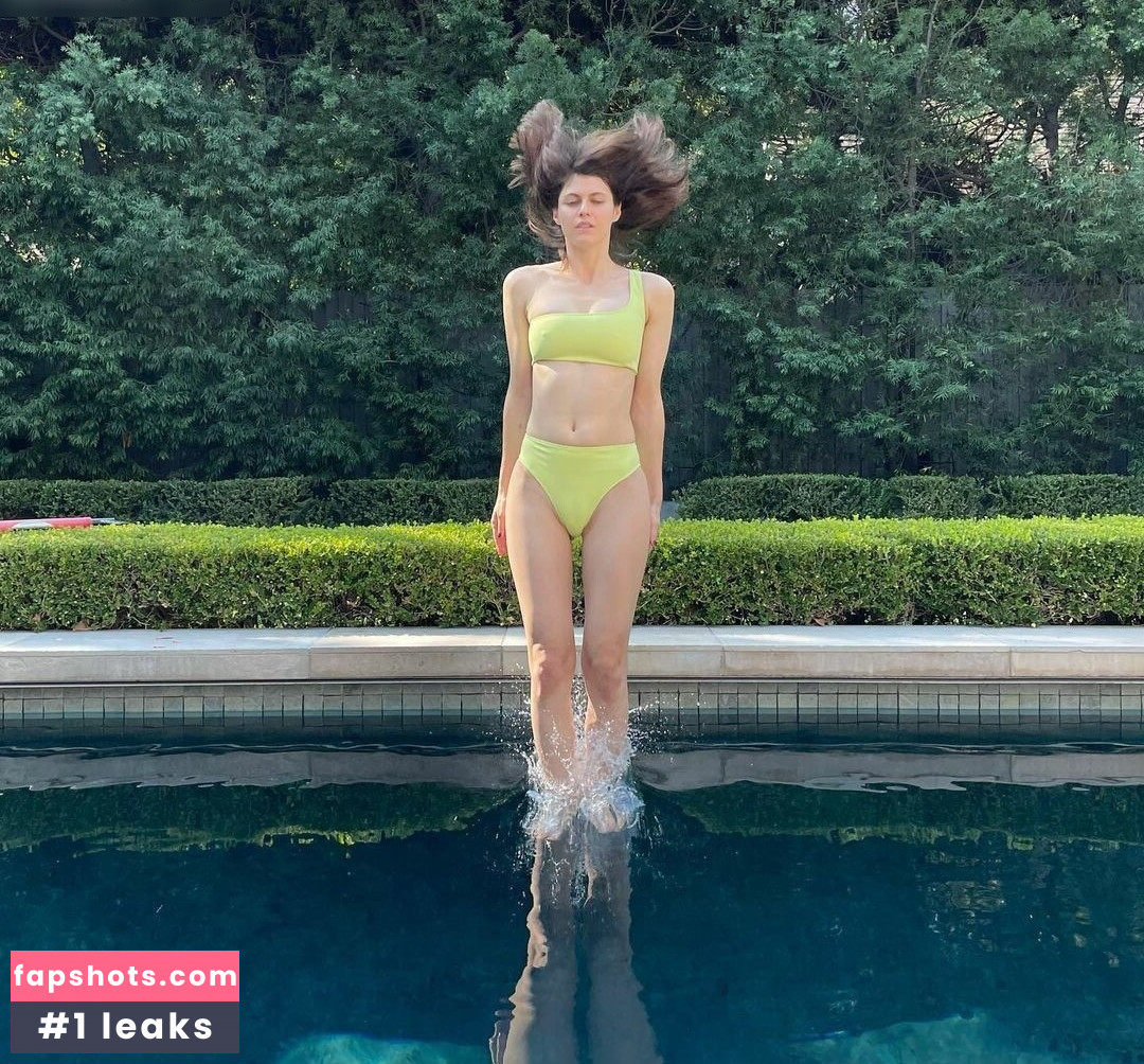 Alexandra Daddario Nahé úniky fotek pouze od fanoušků #225 - Fapshots