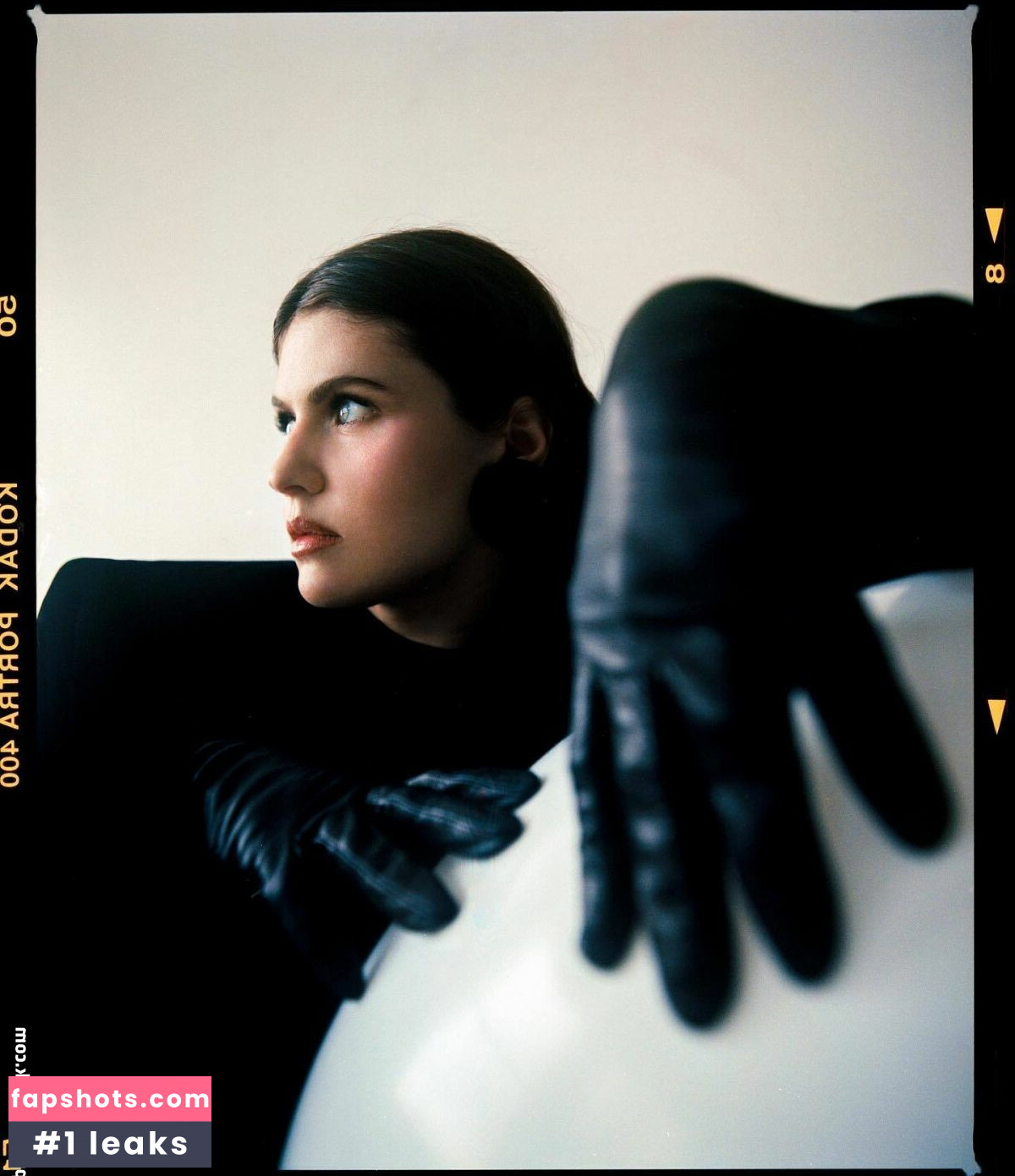 Alexandra Daddario Nahé úniky fotek pouze od fanoušků #354 - Fapshots