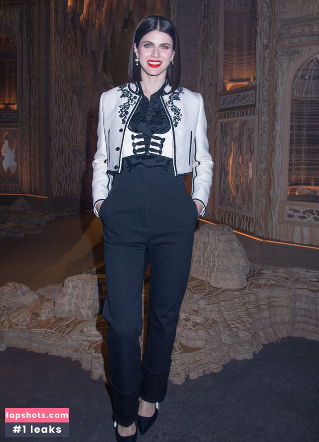 Alexandra Daddario Nahé úniky fotek pouze od fanoušků #494 - Fapshots