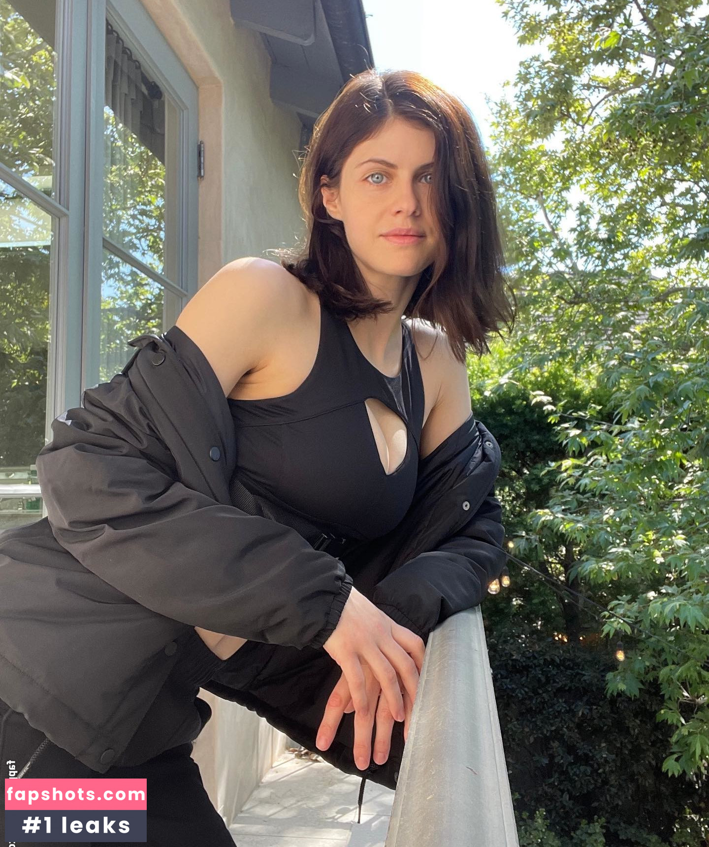 Alexandra Daddario Nahé úniky fotek pouze od fanoušků #537 - Fapshots