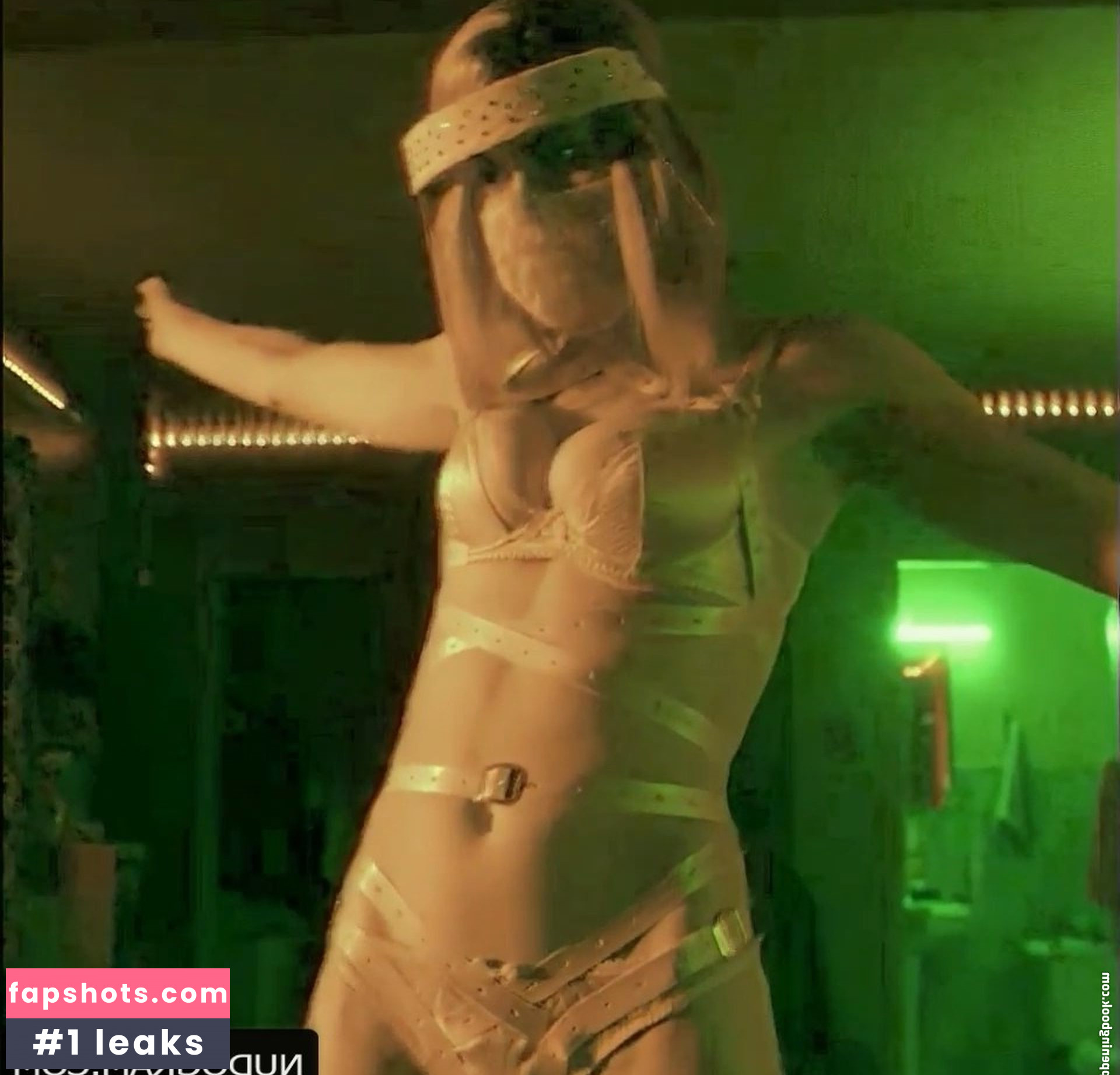 Alexandra Daddario Nahé úniky fotek pouze od fanoušků #704 - Fapshots