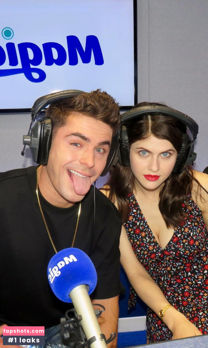 Alexandra Daddario Nahé úniky fotek pouze od fanoušků #896 - Fapshots