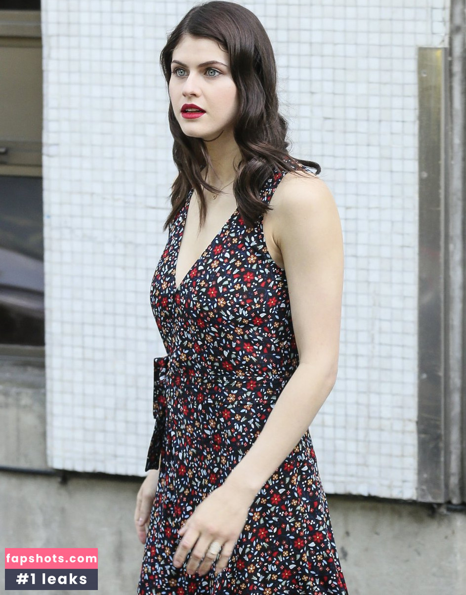 Alexandra Daddario Nahé úniky fotek pouze od fanoušků #906 - Fapshots